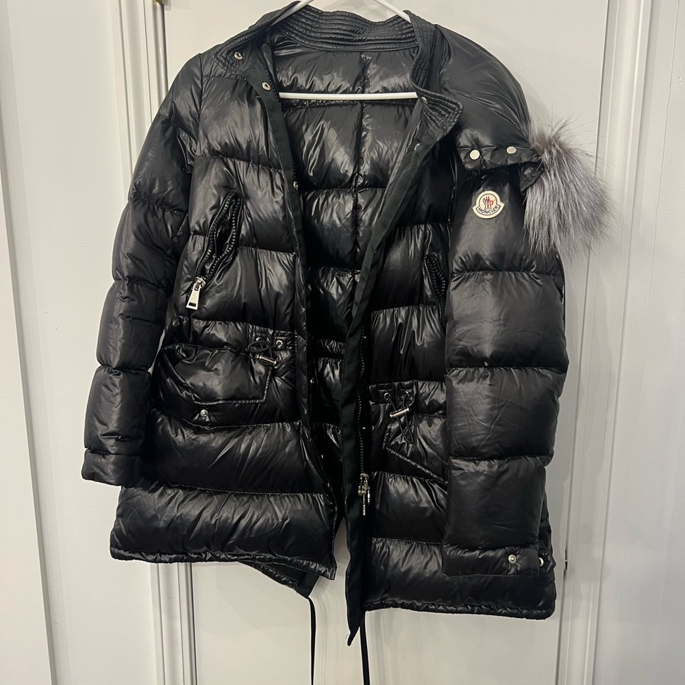 Moncler Shiny Black Puffer Jacket with Fur Trim - Moncler 2/US medium